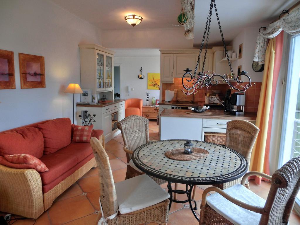 Appartement Nr 7 Im Sonnenbad Sassnitz Camera foto
